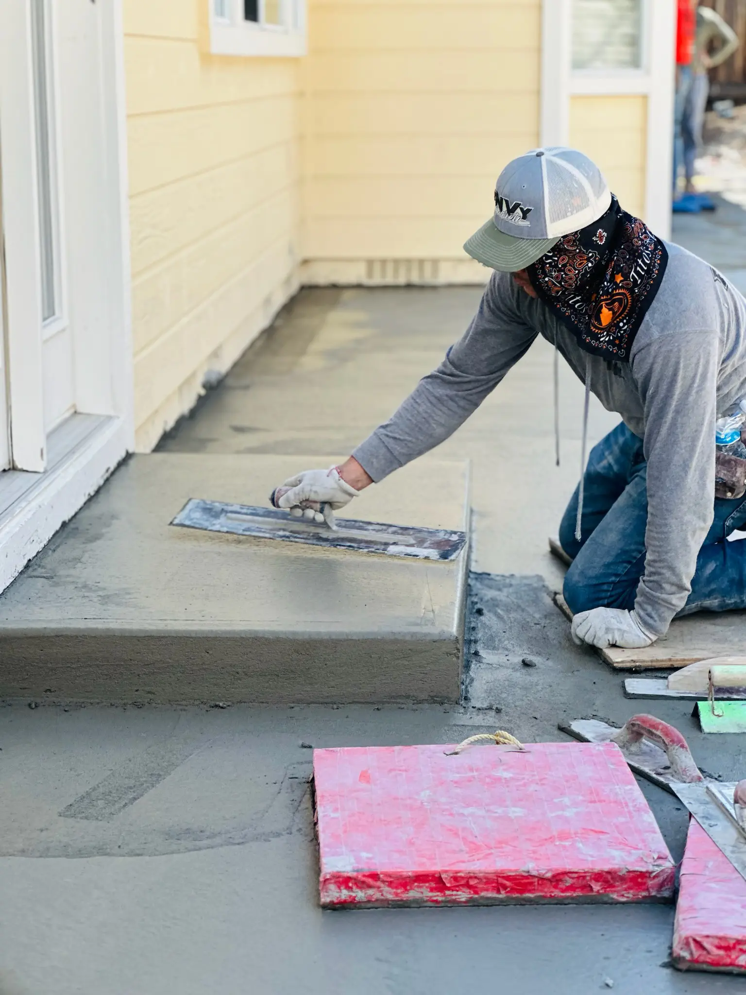 image of envy concrete worker